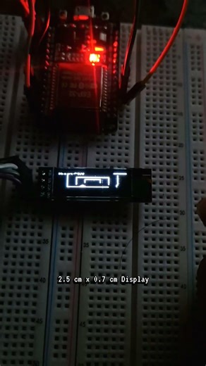 Micro Gaming: 128x32 pixels of chaos a 0.91" inch display #fyp #retrogaming #Tech #esp32