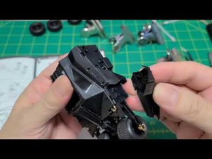 【BANDAI】1:35 scale model kit BATMOBILE《蝙蝠俠2005》（BATMAN BEGINS Ver.）完成品