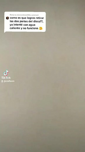 Creative CD Upcycling Ideas with Easy Step-by-Step Instructions