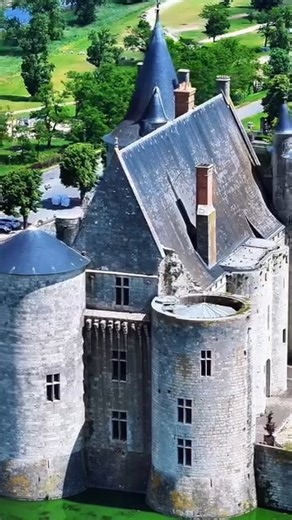 1.3K views · 72 reactions | Château de Sully-sur-Loire, a majestic...