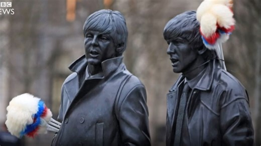 Sir Ken Dodd funeral: Liverpool bids farewell