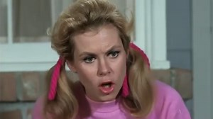 Darrin (Dick Sargent) brings home a dog, who turns out to be a warlock (Noam Pitlik) as well as one of Samantha's (Elizabeth Montgomery) exes. From Season 7 Episode 9 'Samantha's Pet Warlock' - A warlock who has come to 'save' Sam from her mortal marriage turns himself into an unusual dog that helps Darrin with an account. Watch More of Bewitched and Subscribe: http://www.youtube.com/bewitched Available on Prime Video: https://www.amazon.com/gp/video/detail/B0027B45MY/ref=atv_dp_season_select_s7