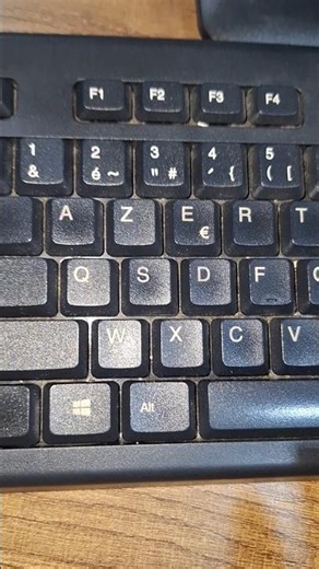 أسرع طريقة لأخذ لقطة شاشة في الكمبيوتر بدون برامج! 💻✨
