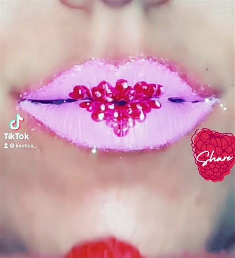 #raspberry #lips #asmrlips #Asmr #crunchy