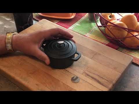 Crofton Mini Dutch Oven and Cast Iron Cleaning Sets