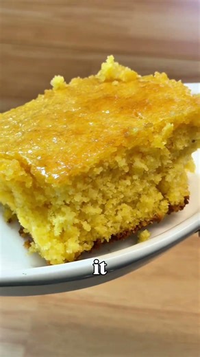 This One Trick Makes Cornbread Incredibly Moist