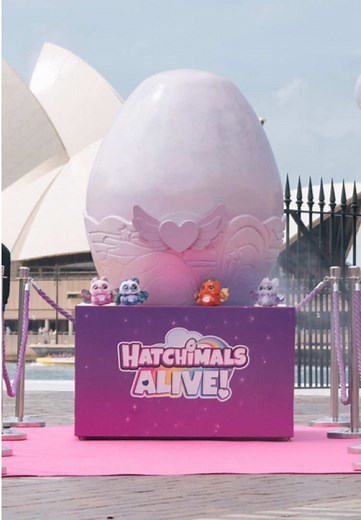 One month since Hatchimals Day, and the excitement is still spreading across the globe! 🌍🎊 From Australia to Toronto, our Hatchi-friends are making unforgettable appearances and surprising new fans everywhere. Share your magical Mystery Hatch moments with us and let’s keep the celebration going! 🐣💖 #Hatchimals