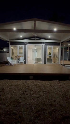 Dreaming of a home that combines space, style, and flexibility? 🏠 Our 40ft Expander Home is the ultimate solution! Designed to maximise every inch, this innovative home unfolds to create a spacious, comfortable living environment while remaining compact and portable when you need it. Request a quote via our website ✨ 📞 1300 000 390 📩 hello@expressportables.com.au 🌐 https://bit.ly/4i5i1Ju #containerhomes #portablehomes #expandablehomes #grannyflat #tinyhomes #expandablehome #portablehome #fol