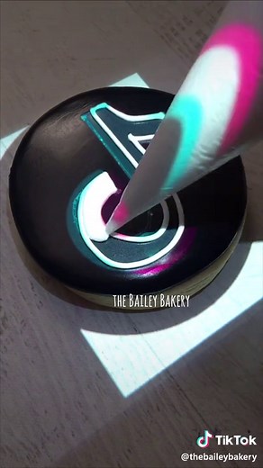 Decorated Cookies: A TikTok Favorite