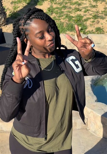 Extended twists over locs? Say less 😍 Length, volume & zero commitment. Who’s booking this look? 👀✨ Would you try this over your locs? 🤏🏽 #extendedtwists #locstyles #protectivestyles #iestylist #loctician