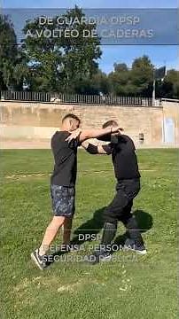 ENSEÑANDO a AMORTIGUAR la CAÍDA Defensa Personal DPSP Seguridad Pública Privada y Femenina Barcelona
