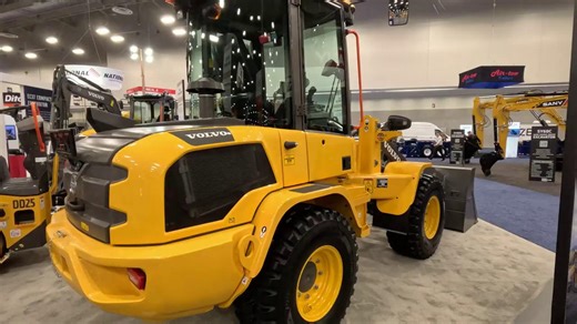 Volvo’s next-gen L30 compact wheel loader brings nimble handling, versatile performance and operator comfort to material-handling, landscaping and municipal jobs. https://ow.ly/OJiq50XynvS | Equipment World | Facebook
