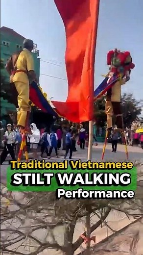 Vietnam’s Traditional Stilt Walking Festival 🇻🇳 | Cà Kheo Parade #shorts