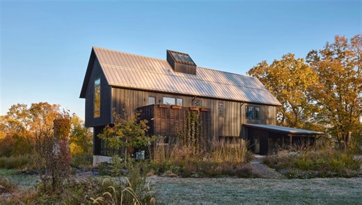 West Chester's 'Charred Barn' is a Modern Farmhouse Made From Sustainable Materials