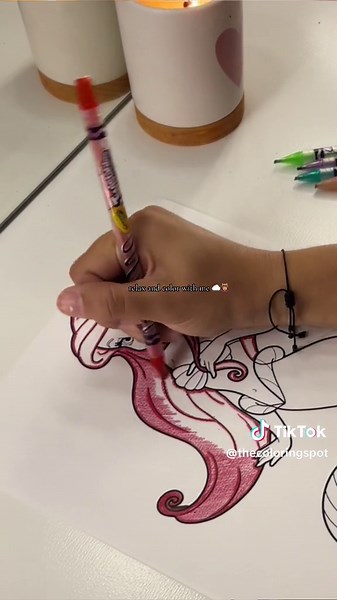 little mermaid 🧜🏽‍♀️ #satisfying #colorwithme #disneyprincess #disney #coloringpages #colortiktok