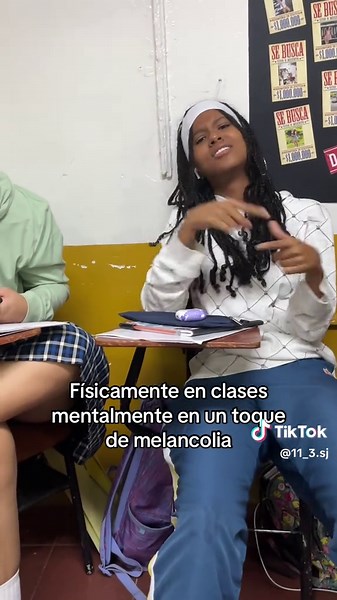 Diaz esta dolida 😭😂 #fyp #once #colegio #colombia #cali #salon #Amigos #recocha #humor #tiktok #salsa #fypppppppppppppppppppppppp