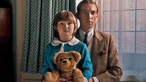 ‘Goodbye Christopher Robin’ Review: This Biopic About Winnie the Pooh’s Creator Is Totally Run of the Milne