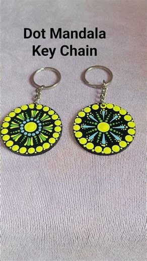 Handmade Dot Mandala Keychain | Easy Mandala Art#art#ytshorts#diy#diykeychain#beginners#staisfying