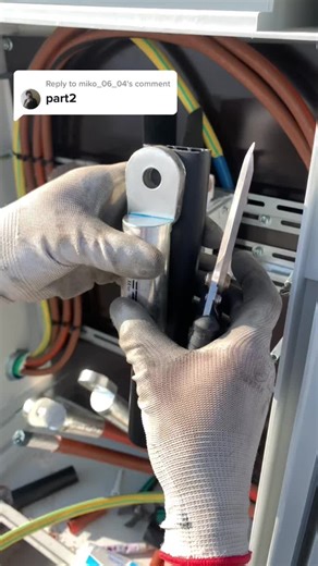 Electric Installation Process: Circuit Breaker Handling