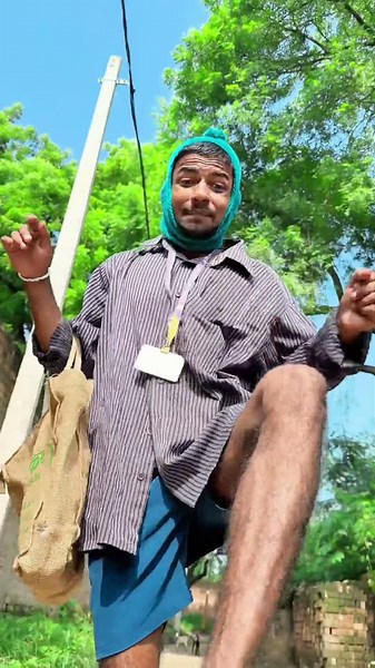 Chipku paper aur anshu 🔥😂#trendingshorts #viralshorts #youtubeshorts #shorts #comedy #werloser