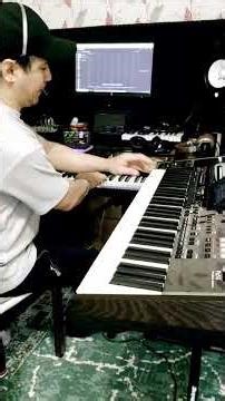 Vocal sampler Korg Kronos