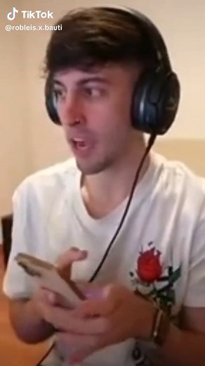 que recuerdo, los recuerdos más viejos son las contrucciónes de lo que hoy en día somos #ROBLEIS