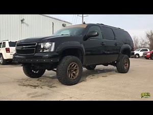 Lifted 2009 Chevy Suburban LT - 3.5 inch lift, 33x12.5 tires