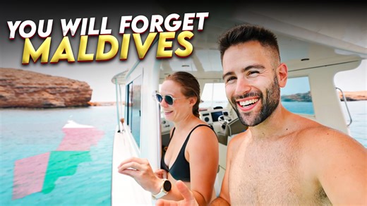 The most beautiful water in Oman: Snorkeling with sea turtles