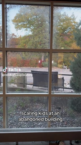 Scary Urbex Pranks in Abandoned Buildings