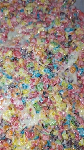 RSO-Infused Fruity Pebble Rice Krispy Treats 😏 Perfect for your next chill sesh #RSO #THC #Edibles