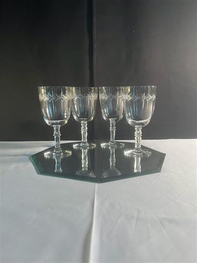 Fostoria Holly Clear Crystal Wine Glasses - Set of 4, Mid-century Stemware - Etsy
