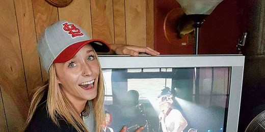 What happened to Stephanie Custance of Ice Road Truckers? - Net Worth Post