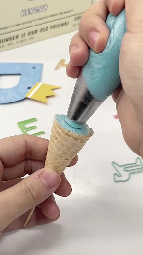 Chinese Eating Chocolate Ice Cream Song by Buttercup Jack Stauber 2020