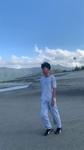 Easy TikTok Dance Trends Everyone Can Learn