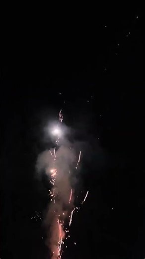 750 Saturn Missiles Firework by Pyro Demon #pyroaddicts