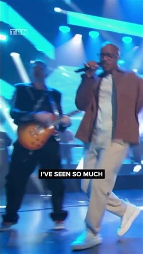 Throwback to “Nothin’ Sweeter” with @jonreddick at this year’s @klovefanawards !