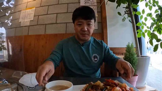 How a $5 all-you-can-eat Korean buffet actually works in Seoul