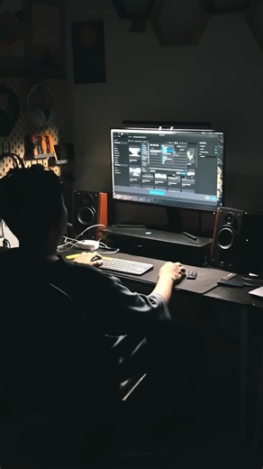 computer lover video