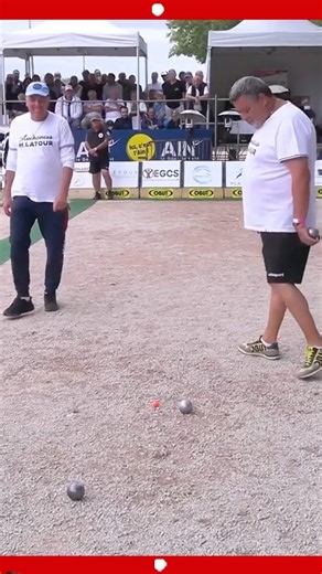 SUCHAUD vs ROCHER: Rizzi with the nice pointing 👍👍💥💥 #petanque @boulistenautepetanque