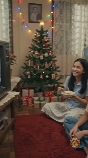 Classic Paskong Pinoy Nostalgia: Noche Buena sa Bahay ni Lola