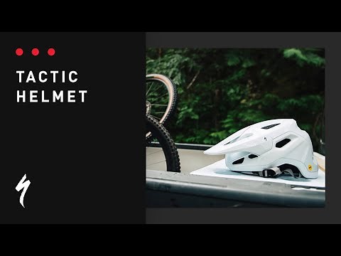 Shred with confidence with the Specialized Tactic Helmet