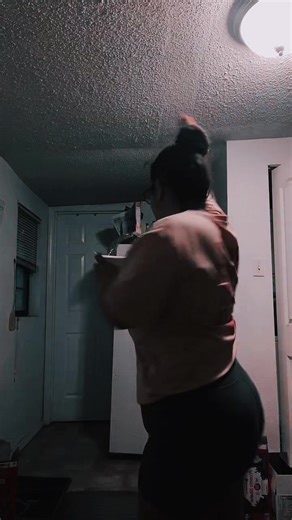 Food be hittin after the gym 🤤 don’t trip over what’s behind you 😋 #jim #fypシ