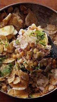Crispy Potato Chip Salad | Easy Chaat Salad Recipe