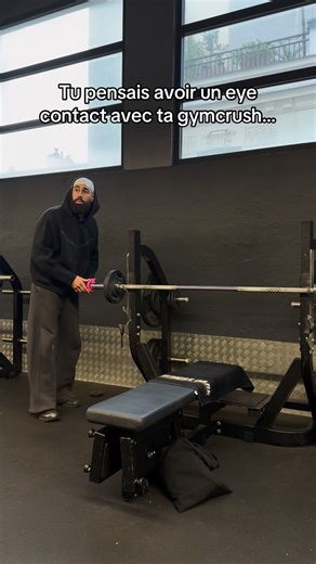 Birdy 🦜 on Instagram: "Faites attention à vous svp 😭 #reels #acting #birdy"