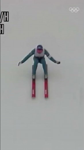Eddie Edwards was the first competitor to represent Great Britain in ski jumping 🦅