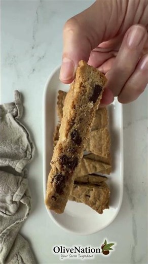 Coffee Chocolate Chunk Shortbread Bars