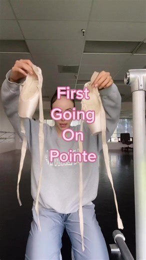 Ballet Pointe Shoes: Fitting and Preparation Guide
