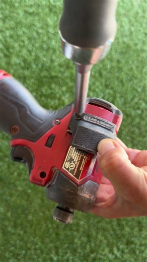 Milwaukee M12 Impact Driver