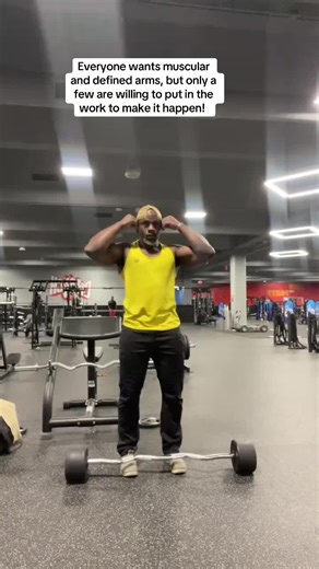 Everyone wants muscular and defined arms, but only a few are willing to put in the work to make it happen! #armsday #bicepsday #triceps #4amclub #armworkout