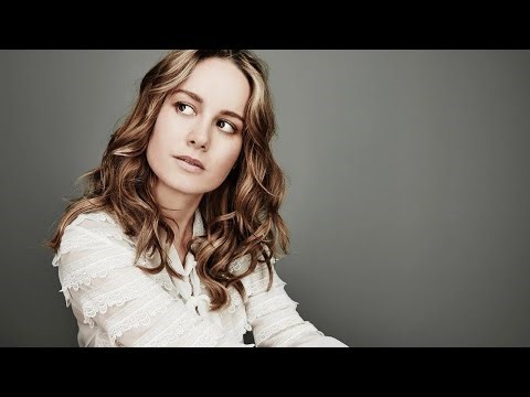 Brie Larson's 🔥 Young G-Strlng & Bikini Moments Goes Viral